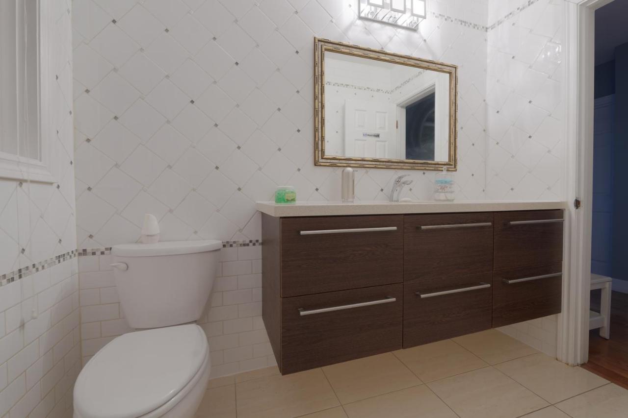 Ikonstay Accord Master With Privat Bath Торонто Екстериор снимка